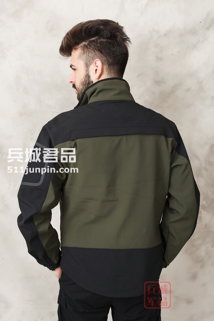 美国5.11正品 变色龙软壳 48099 男士保暖抓绒外套 511户外休闲衣