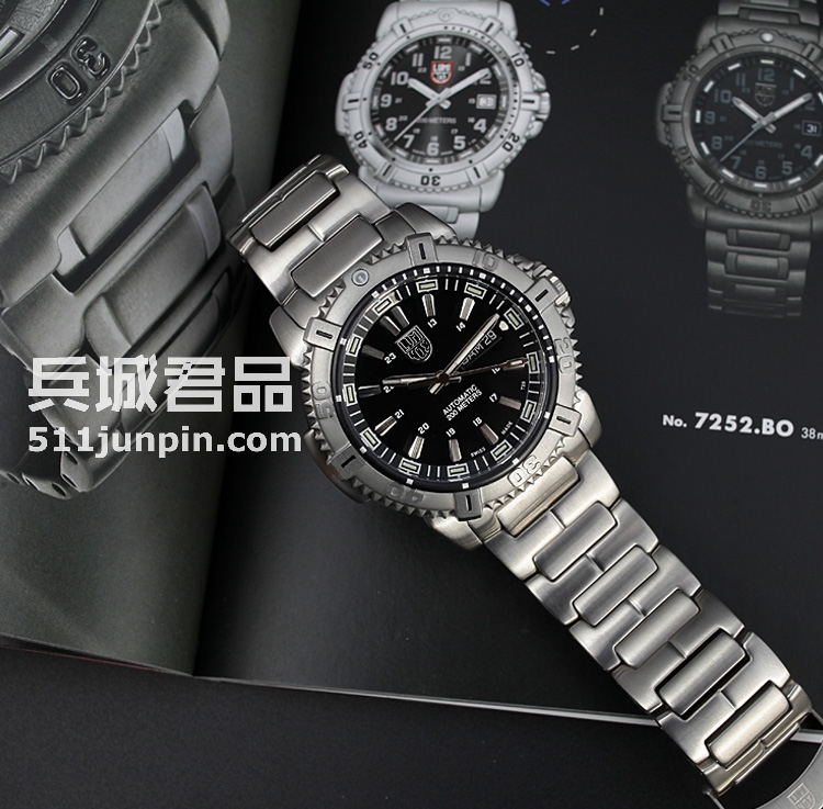 美国鲁美诺斯Luminox 6502银翼全球首发限量军表